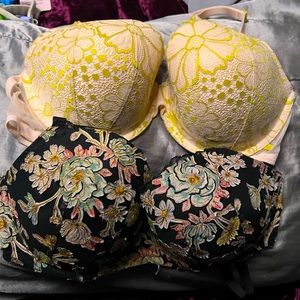 2 Embroidered Victoria’s Secret Bras excellent condition